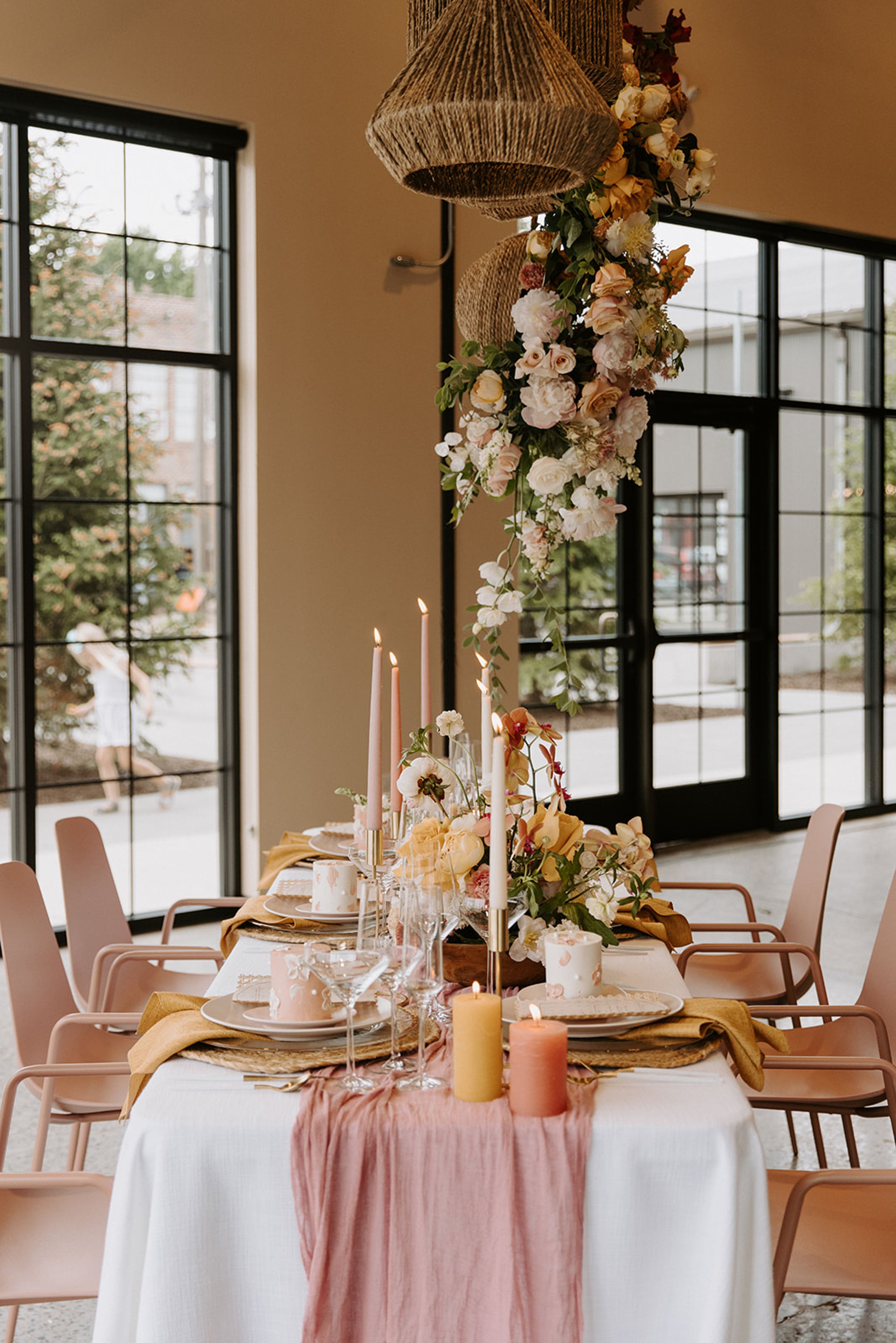 2023-06/09.08.2021 QUINCY Sunset Ombre Inspired Wedding Styled Shoot; Michelle Allan66.jpg