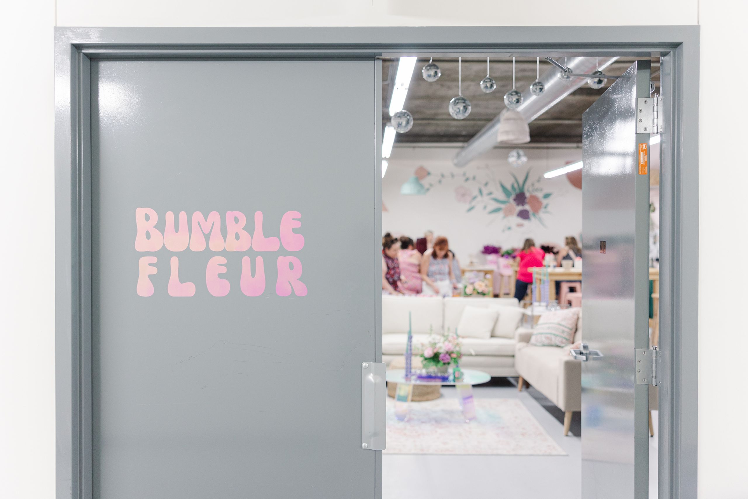 2023-08/BUMBLE FLEUR FLORAL CLASS-41.JPG