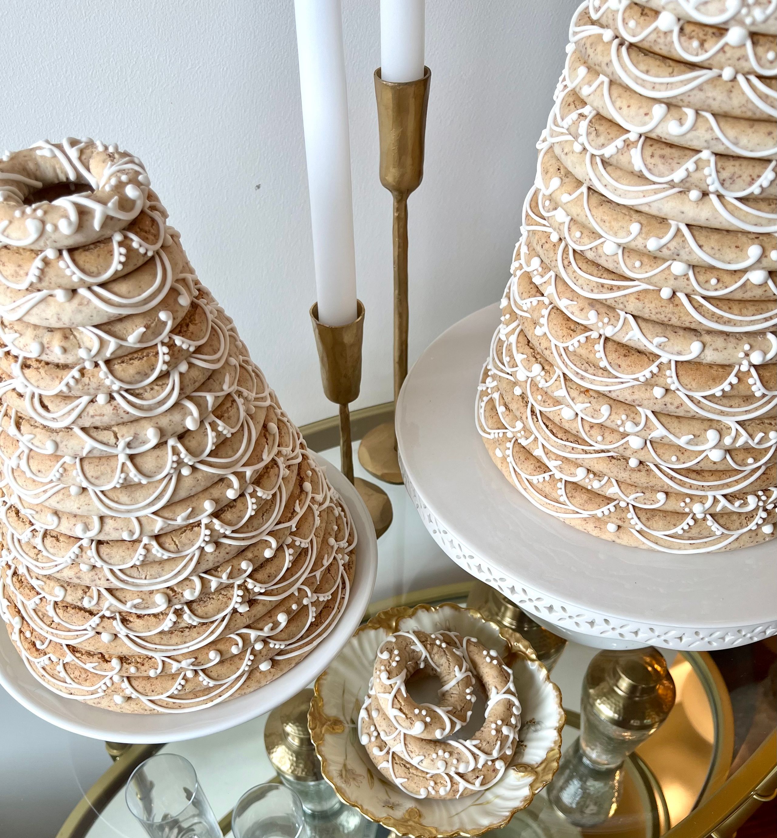 2024-09/drinks cart close up.jpg