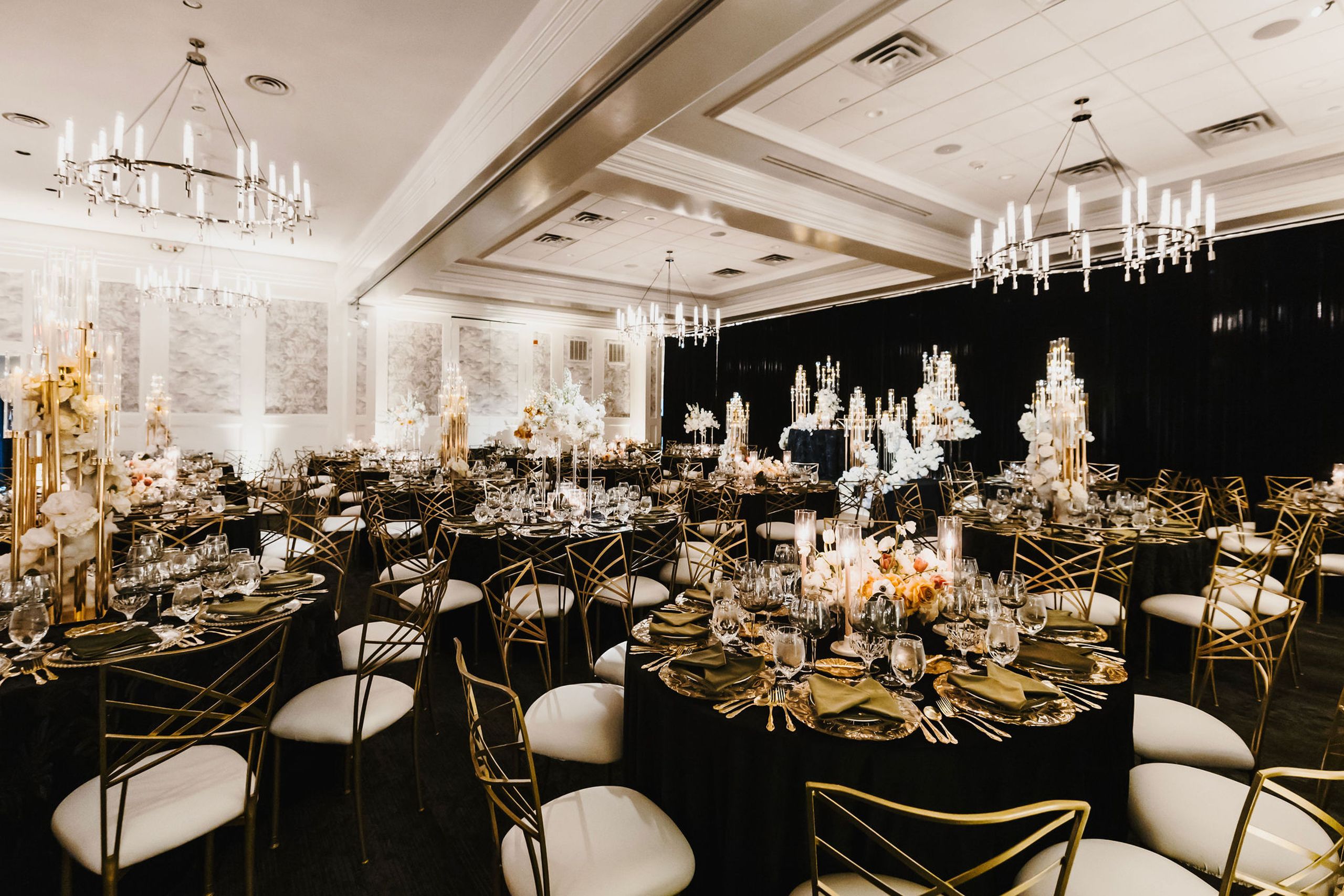 2025-01/Copy of Paige+Johnnie-Wedding-Russell-Heeter-Photography-740.jpg