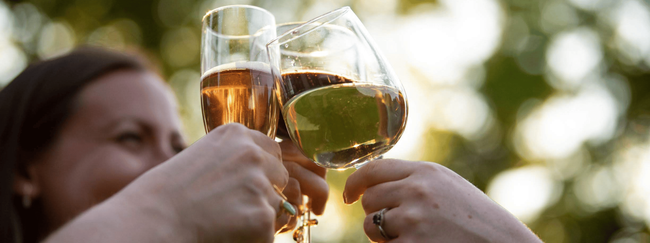 Cover photo clinking glasses.png