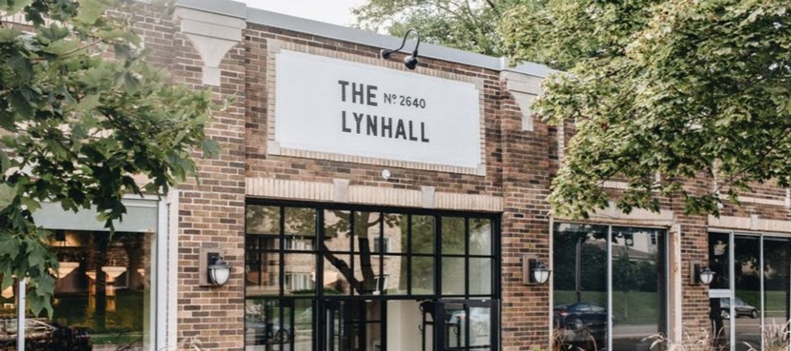 thumbnailfrontdoor-photocreditbethanyaleshire2_900x506x1280-721-0-63 (1).jpg